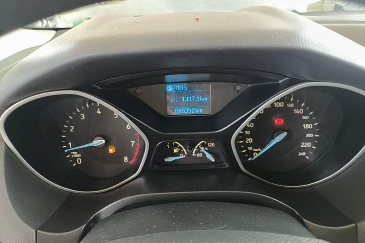 Used Ford Focus 2017 Hatchback 1.6L Automatic Comfort Plus SmartDrive Edition Instrument Cluster