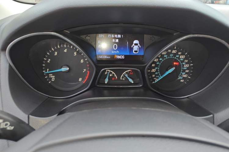 Used Ford Focus 2017 Hatchback EcoBoost 125 Automatic - Ultra-Powerful Style Edition with Smart Drive Features Instrument Cluster