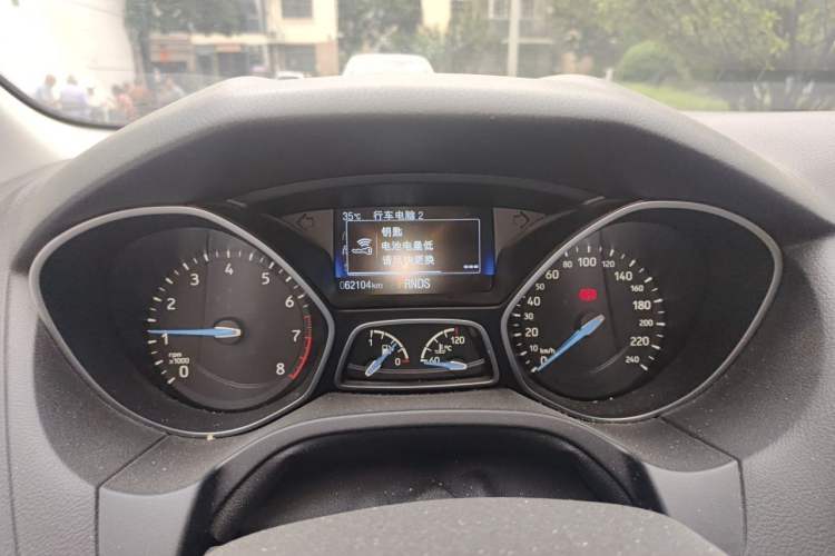 Used Ford Focus 2017 Hatchback EcoBoost 180 Automatic Elite Model Instrument Cluster