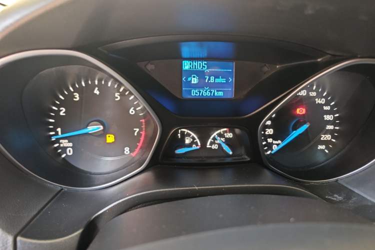 Used Ford Focus 2017 Sedan 1.6L Automatic Fashion Edition Smart Drive Version Instrument Cluster