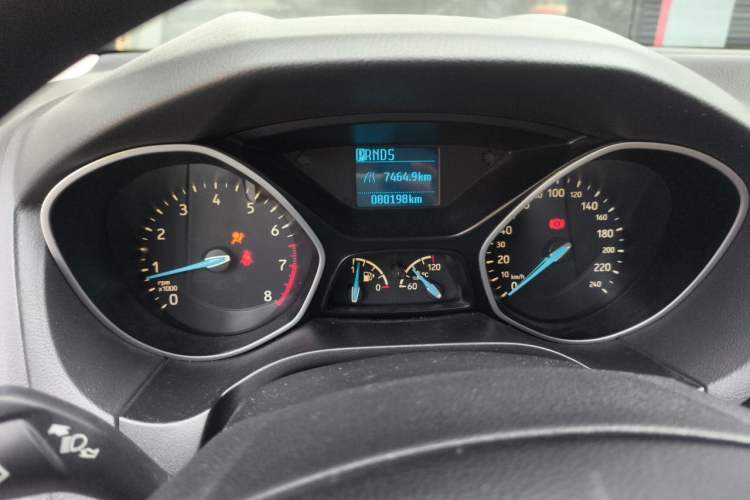 Used Ford Focus 2017 Sedan 1.6L Automatic Comfort Plus SmartDrive Edition Instrument Cluster
