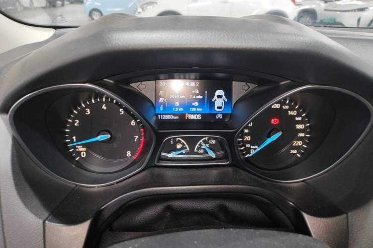 Used Ford Focus 2017 Sedan EcoBoost 180 Automatic Elite Model Instrument Cluster