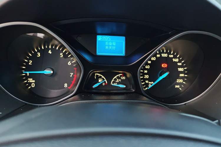 Used Ford Focus 2017 Hatchback 1.6L Automatic Fashion Edition Smart Drive Version Instrument Cluster