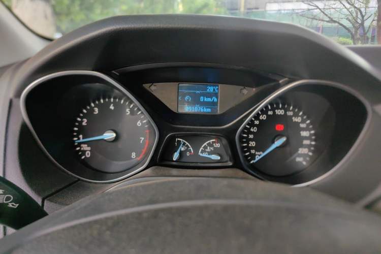 Used Ford Focus 2017 Sedan 1.6L Manual Fashion Edition Smart Drive Version Instrument Cluster