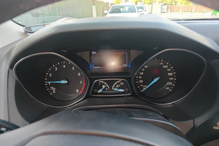 Used Ford Focus 2017 Sedan EcoBoost 180 Automatic Elite Model Instrument Cluster