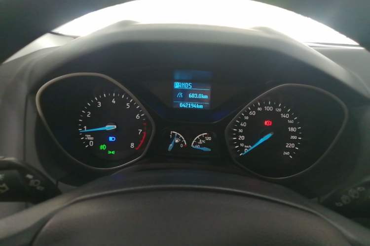 Used Ford Focus 2017 Hatchback 1.6L Automatic Comfort Plus SmartDrive Edition Instrument Cluster