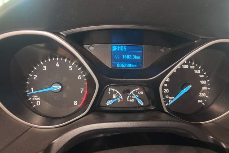 Used Ford Focus 2017 Hatchback 1.6L Automatic Comfort Plus SmartDrive Edition Instrument Cluster