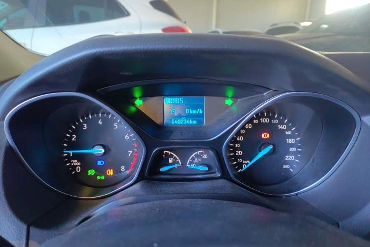 Used Ford Focus 2017 Sedan 1.6L Automatic Fashion Edition Smart Drive Version Instrument Cluster