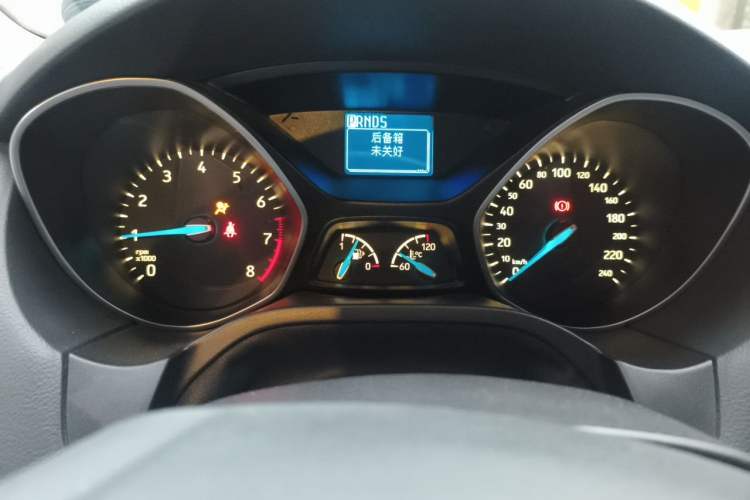 Used Ford Focus 2017 Hatchback 1.6L Automatic Fashion Edition Smart Drive Version Instrument Cluster