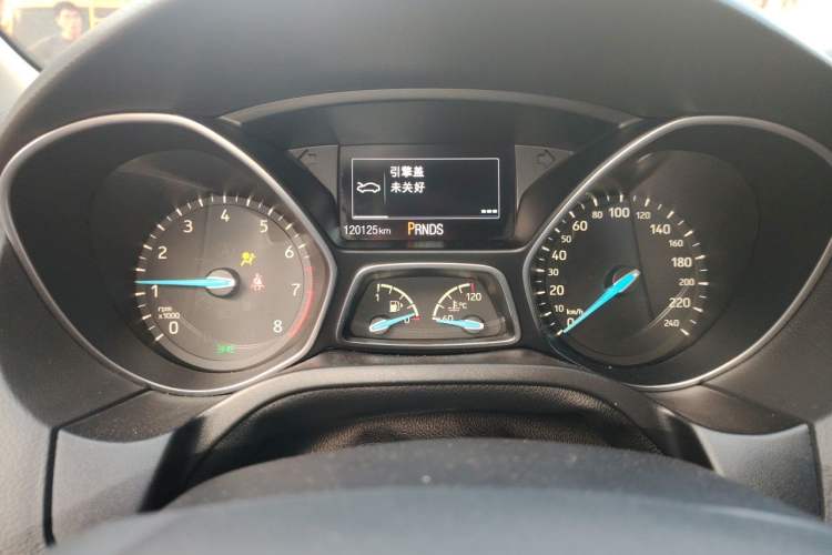 Used Ford Focus 2017 Hatchback EcoBoost 180 Automatic Sport Model Instrument Cluster