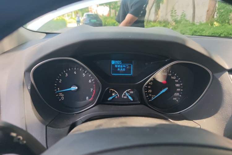 Used Ford Focus 2017 Sedan 1.6L Automatic Fashion Edition Smart Drive Version Instrument Cluster