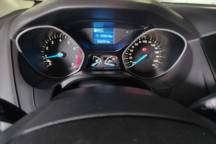 Used Ford Focus 2017 Hatchback 1.6L Automatic Comfort Plus SmartDrive Edition Instrument Cluster