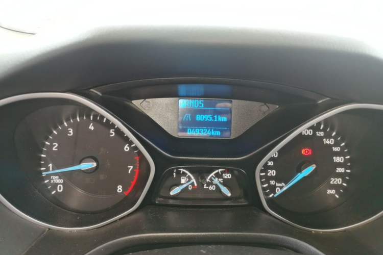 Used Ford Focus 2017 Hatchback 1.6L Automatic Comfort Plus SmartDrive Edition Instrument Cluster
