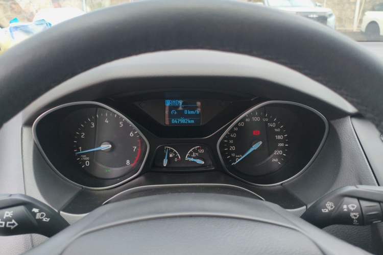 Used Ford Focus 2017 Sedan 1.6L Automatic Fashion Edition Smart Drive Version Instrument Cluster