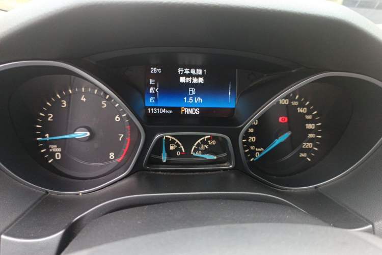 Used Ford Focus 2017 Sedan EcoBoost 180 Automatic Elite Model Instrument Cluster