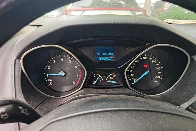 Used Ford Focus 2017 Sedan 1.6L Manual Comfort Plus SmartDrive Edition Instrument Cluster