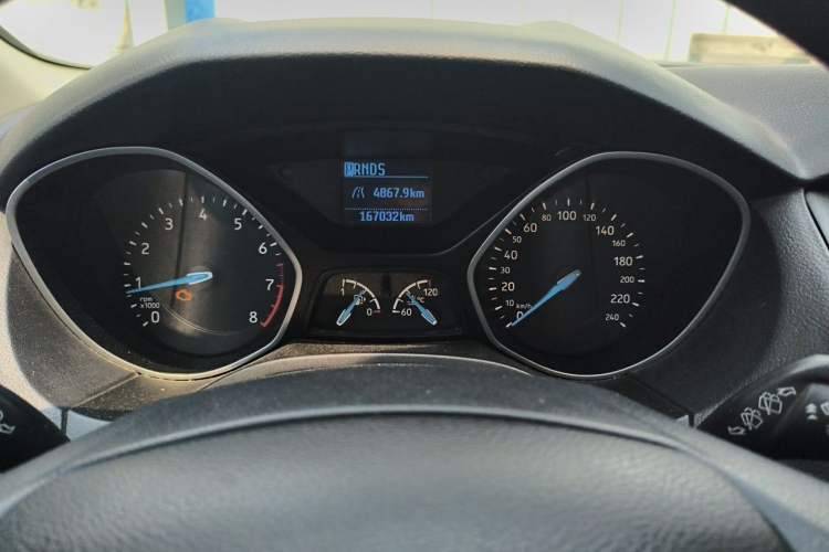 Used Ford Focus 2017 Hatchback 1.6L Automatic Comfort Plus SmartDrive Edition Instrument Cluster
