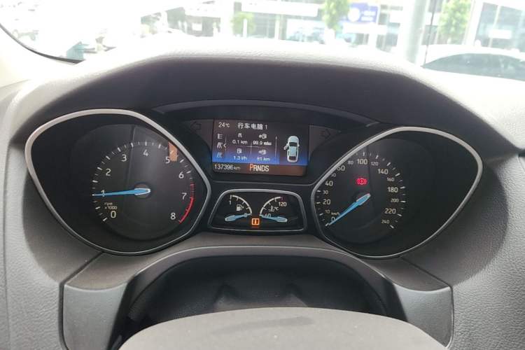 Used Ford Focus 2017 Sedan EcoBoost 180 Automatic Elite Model Instrument Cluster