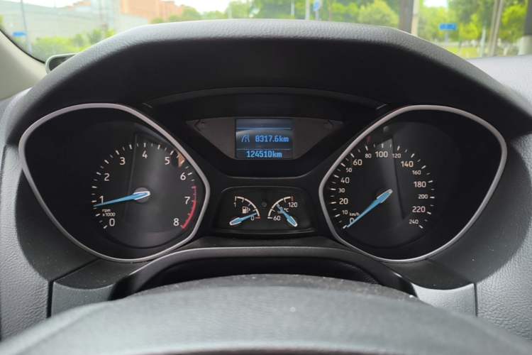 Used Ford Focus 2017 Sedan 1.6L Manual Comfort Plus SmartDrive Edition Instrument Cluster