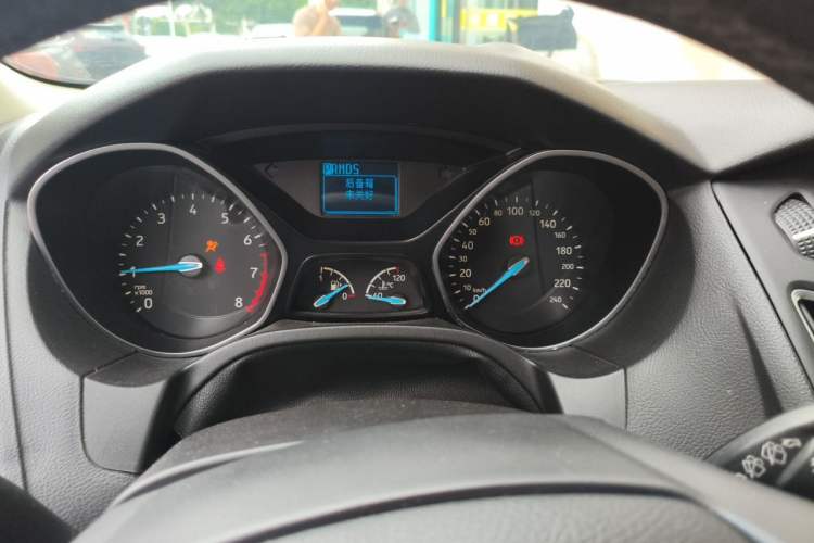 Used Ford Focus 2017 Hatchback 1.6L Automatic Fashion Edition Smart Drive Version Instrument Cluster