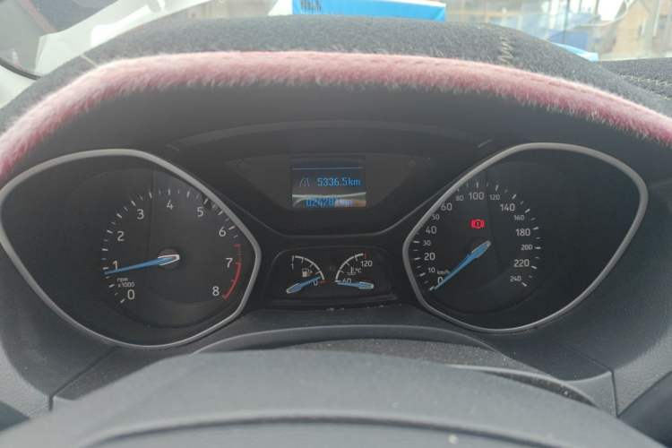 Used Ford Focus 2017 Hatchback 1.6L Manual Comfort Plus SmartDrive Edition Instrument Cluster
