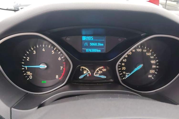 Used Ford Focus 2017 Sedan 1.6L Automatic Comfort Plus SmartDrive Edition Instrument Cluster