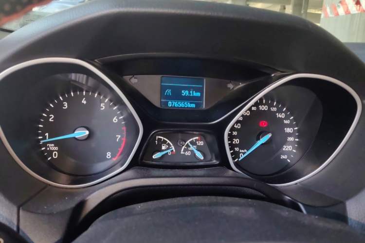Used Ford Focus 2017 Sedan 1.6L Manual Comfort Plus SmartDrive Edition Instrument Cluster
