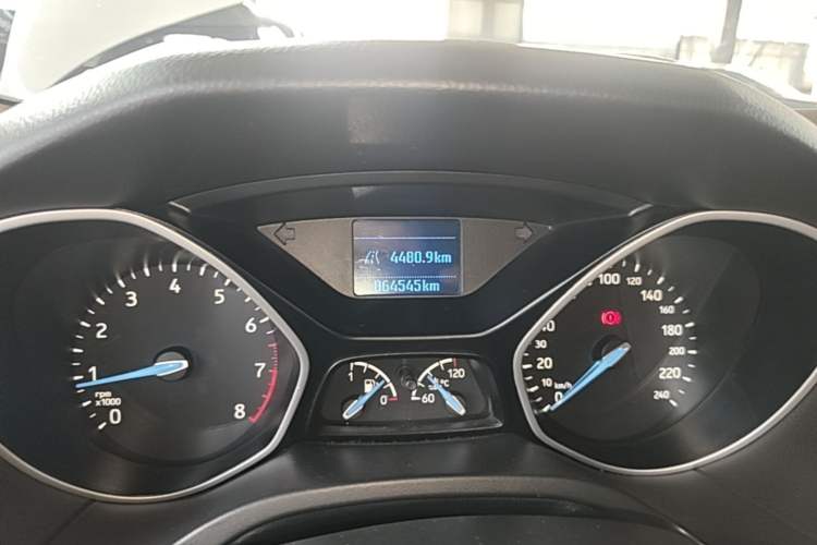 Used Ford Focus 2017 Hatchback 1.6L Manual Comfort Plus SmartDrive Edition Instrument Cluster