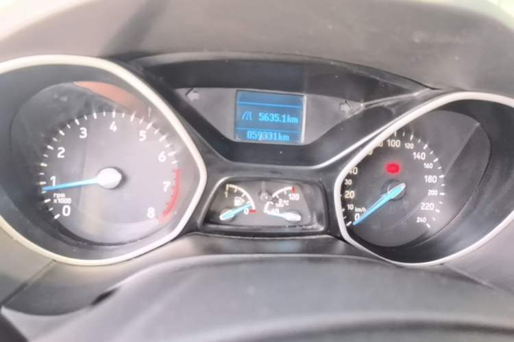 Used Ford Focus 2017 Hatchback 1.6L Manual Comfort Plus SmartDrive Edition Instrument Cluster