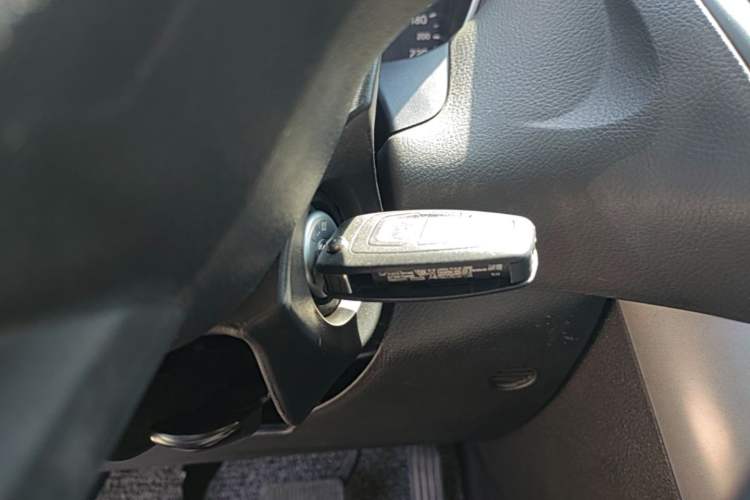 Used Ford Focus 2017 Hatchback 1.6L Automatic Comfort Plus SmartDrive Edition Interior 1