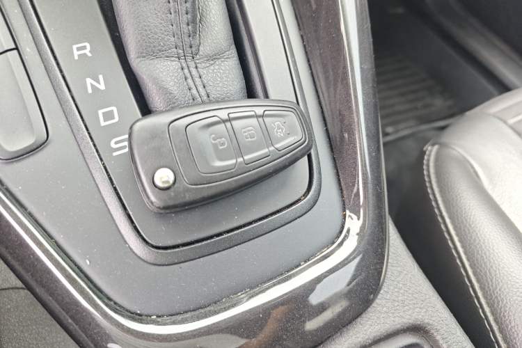 Used Ford Focus 2017 Sedan EcoBoost 180 Automatic Elite Model Interior 1