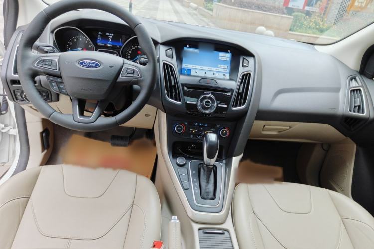 Used Ford Focus 2017 Sedan EcoBoost 180 Automatic Flagship Model Interior 1