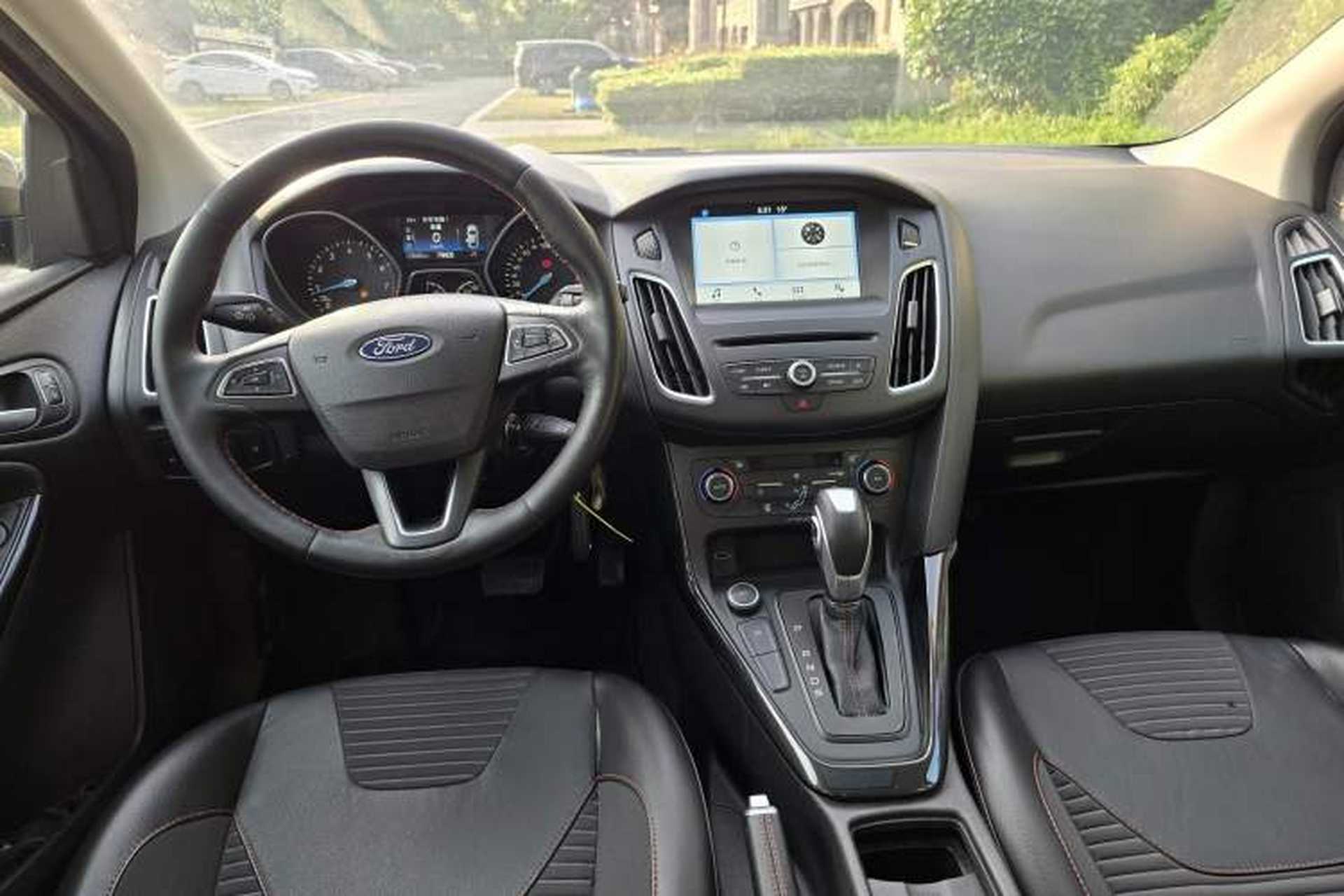 Used Ford Focus 2017 1.5T CTCC White and Black Limited Edition Interior 2