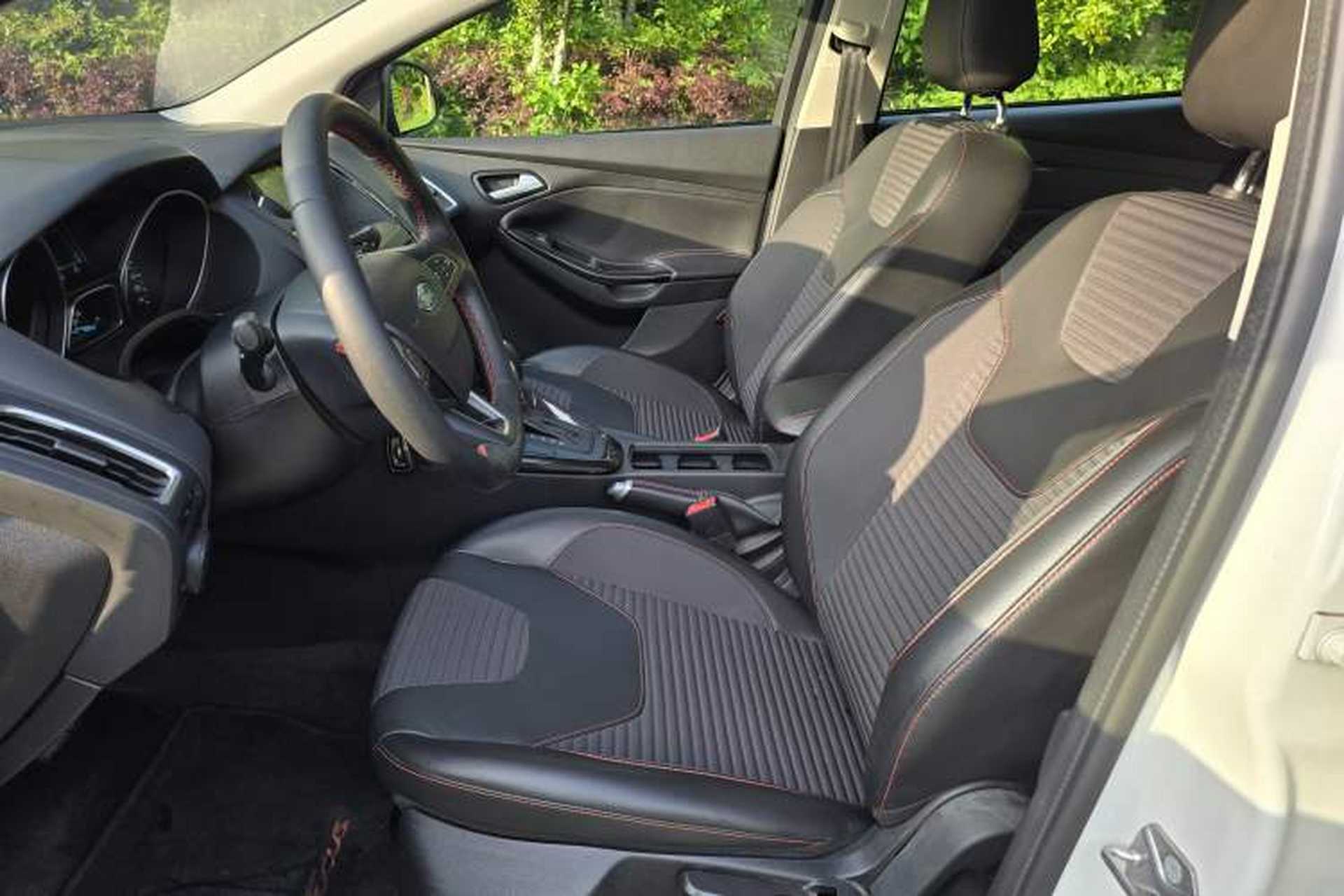 Used Ford Focus 2017 1.5T CTCC White and Black Limited Edition Interior 3