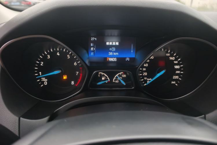 Used Ford Focus 2017 Hatchback EcoBoost 180 Automatic Sport Model Interior 8