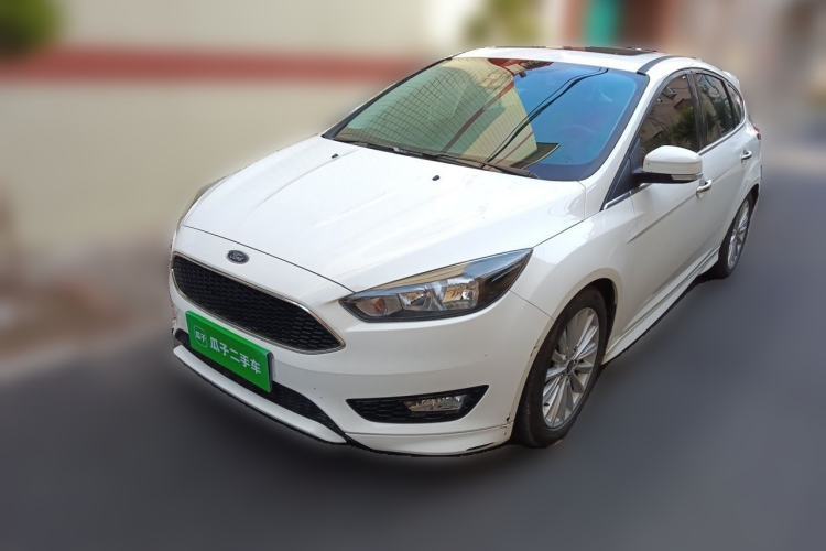 Used Ford Focus 2017 Hatchback EcoBoost 180 Automatic Sport Model Guazi used car, China used car export, Used car for sale, Used  cars, Cheapest cars for sale