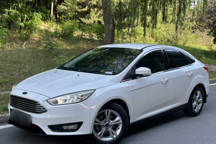 Used Ford Focus 2017 Sedan 1.6L Manual Comfort Plus SmartDrive Edition Guazi used car, China used car export, Used car for sale, Used  cars, Cheapest cars for sale