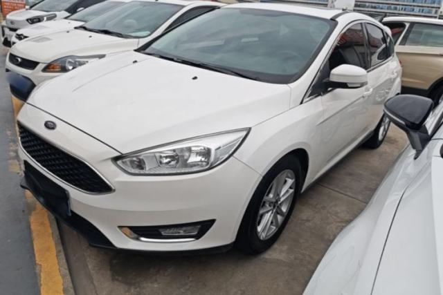 Used Ford Focus 2017 Hatchback EcoBoost 125 Manual – Ultra-Performance Style SmartDrive Edition