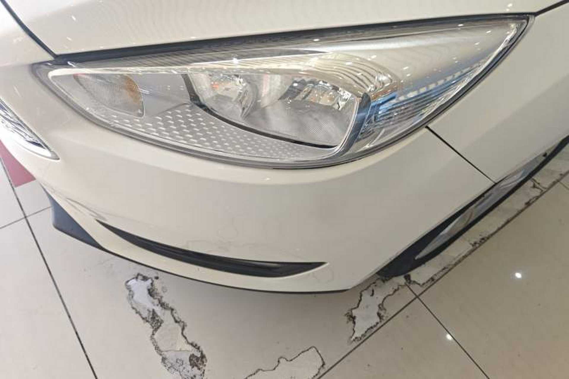 Used Ford Focus 2017 Sedan 1.6L Automatic Comfort Plus SmartDrive Edition Left Front Headlight