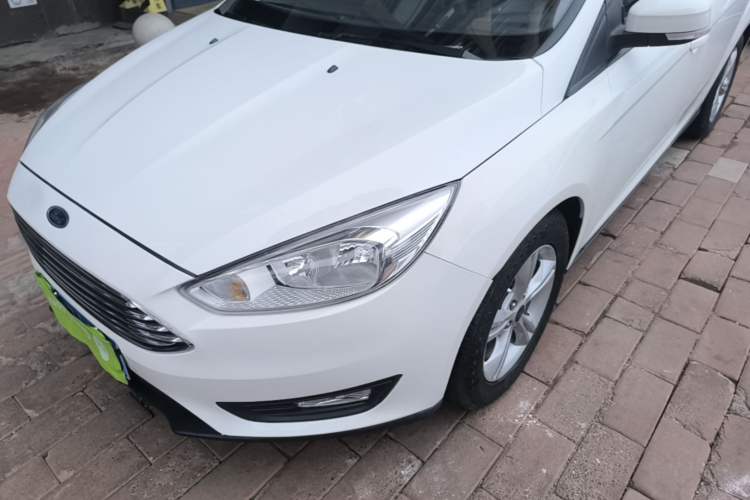 Used Ford Focus 2017 Sedan 1.6L Automatic Comfort Plus SmartDrive Edition Left Front Headlight