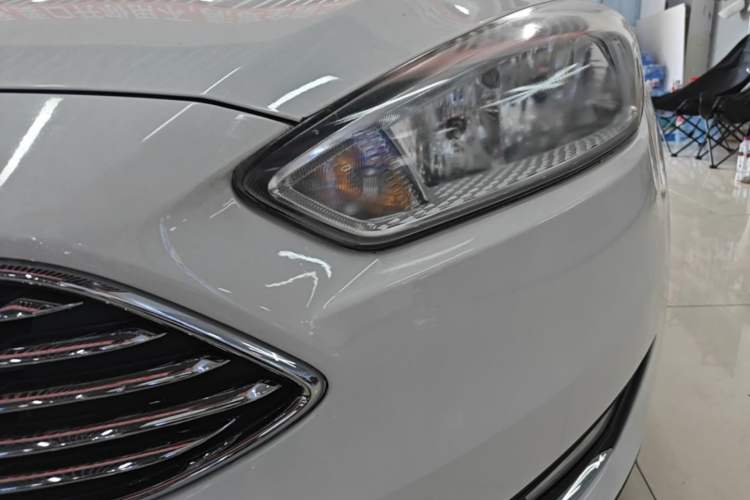 Used Ford Focus 2017 Sedan 1.6L Automatic Fashion Edition Smart Drive Version Left Front Headlight