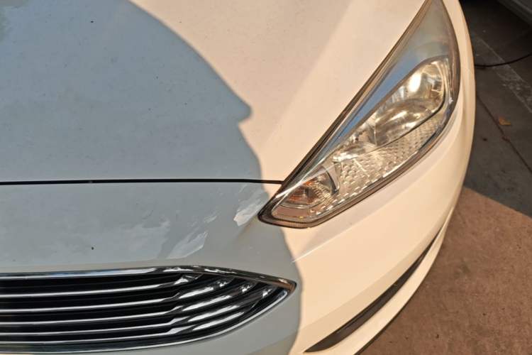 Used Ford Focus 2017 Sedan 1.6L Automatic Comfort Plus SmartDrive Edition Left Front Headlight