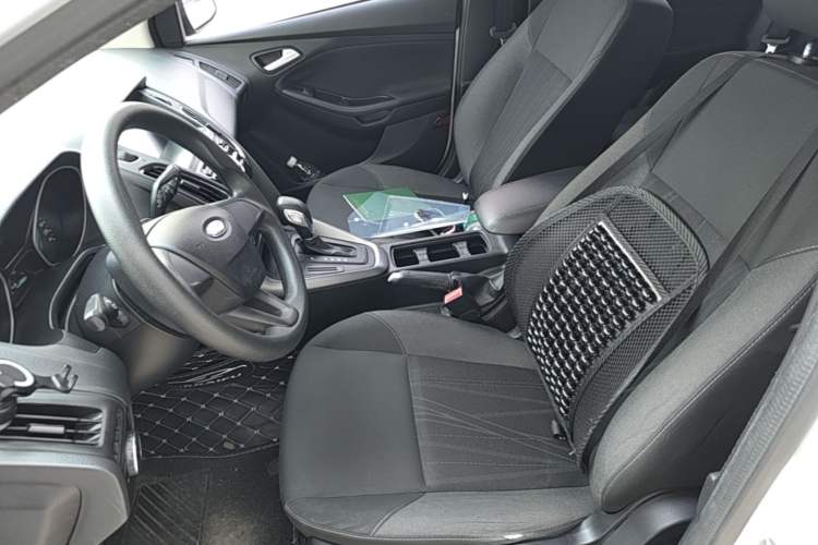 Used Ford Focus 2017 Hatchback 1.6L Automatic Comfort Plus SmartDrive Edition Left Front Seat