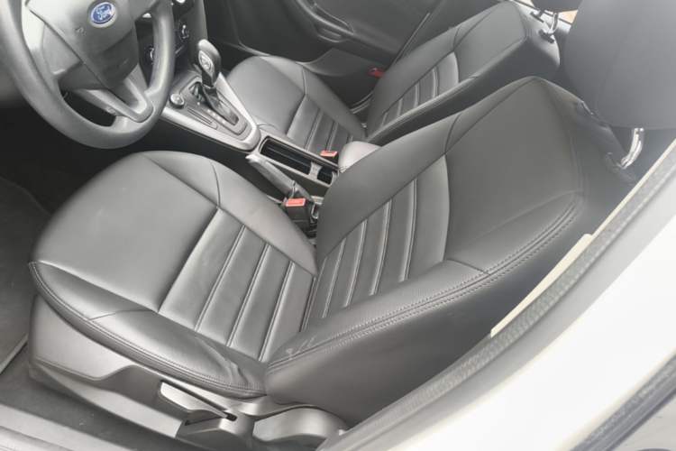 Used Ford Focus 2017 Hatchback 1.6L Automatic Comfort Plus SmartDrive Edition Left Front Seat