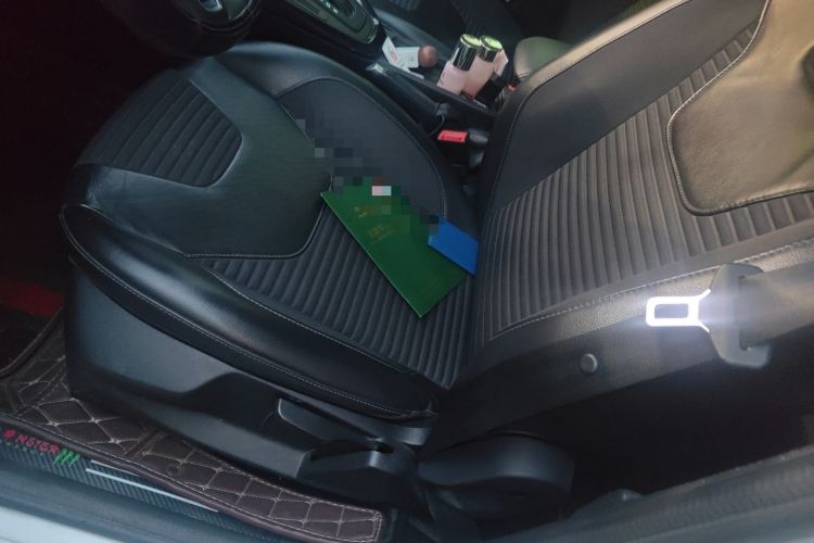 Used Ford Focus 2017 Sedan 1.6L Automatic Fashion Edition Smart Drive Version Left Front Seat