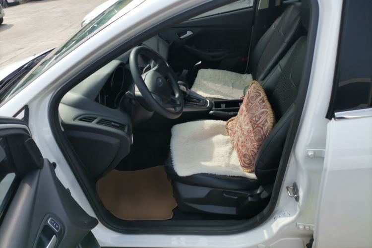 Used Ford Focus 2017 Hatchback 1.6L Automatic Comfort Plus SmartDrive Edition Left Front Seat