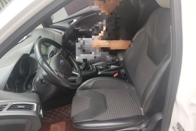 Used Ford Focus 2017 Hatchback 1.6L Manual Fashion Edition SmartDrive Version Left Front Seat
