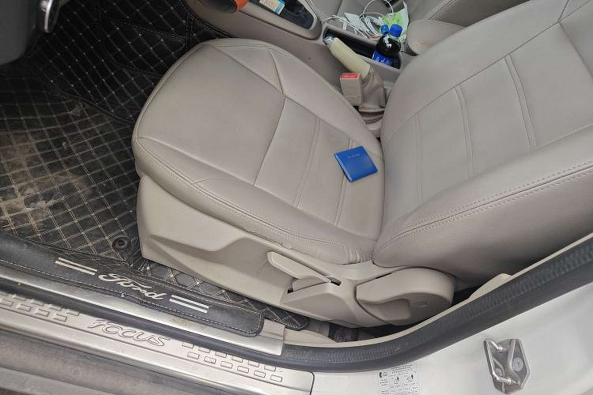 Used Ford Focus 2017 Sedan 1.6L Manual Comfort Plus SmartDrive Edition Left Front Seat