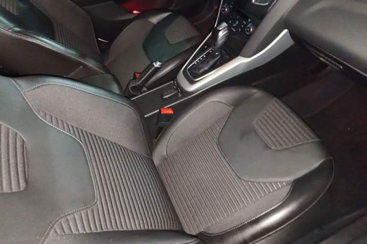 Used Ford Focus 2017 Hatchback EcoBoost 180 Automatic Sport Model Left Front Seat