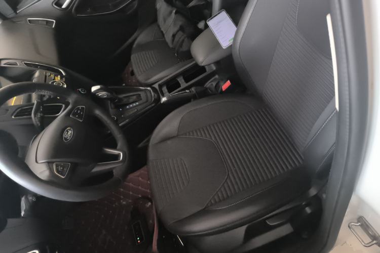 Used Ford Focus 2017 Hatchback EcoBoost 125 Automatic - Ultra-Powerful Style Edition with Smart Drive Features Left Front Seat